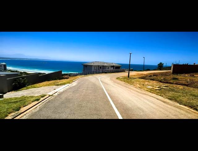 LAND FOR SALE IN MOSSEL BAY EXT 26
